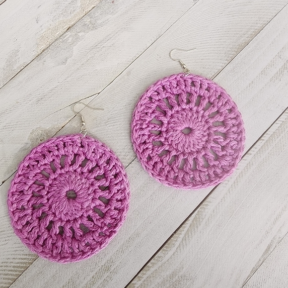 CROCHET Earrings - Picture 5 of 5